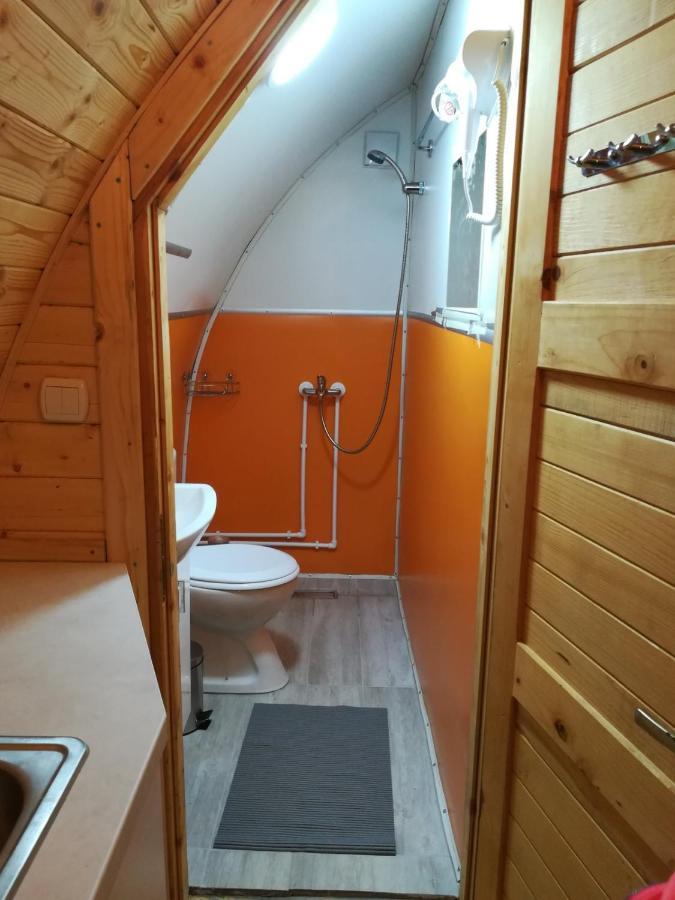 Vila Jelena - Bungalov Crni Vrh Luaran gambar
